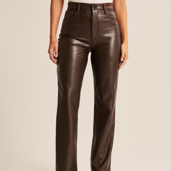Abercrombie ‘90s Straight Ultra High Rise Curve Love Faux Leather Pants - Picture 2 of 6